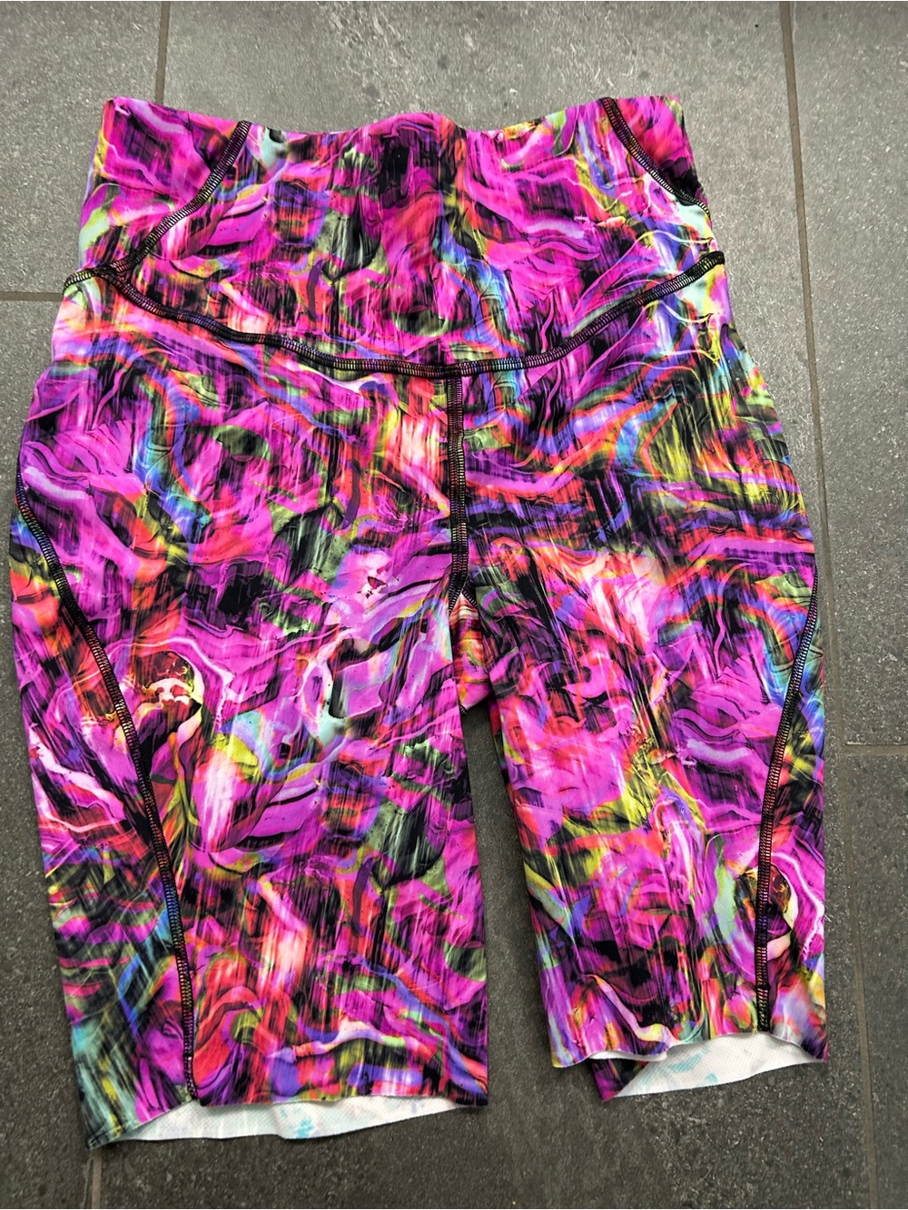 Lululemon colorful bike shorts-size 4
